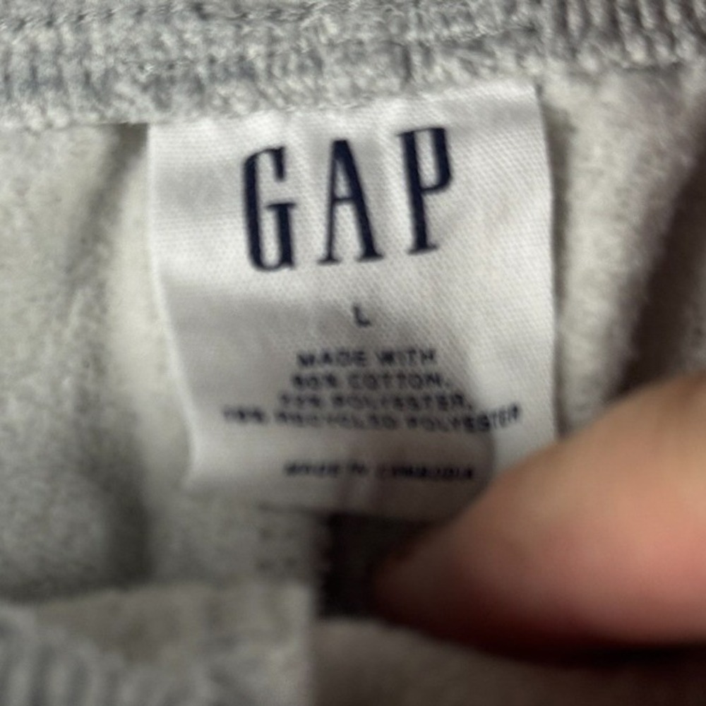 Gap Womens Gray Fleece Shorts Heathered Athletic Lounge Size Large 70s Vibe - Picture 3 of 5